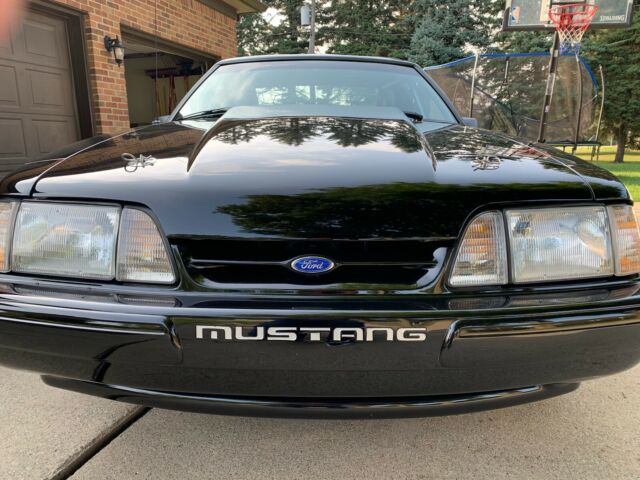 1993 Black Ford Mustang Coupe