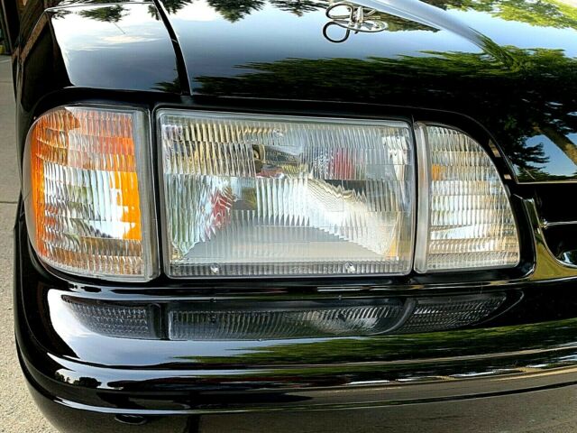 1993 Black Ford Mustang Coupe