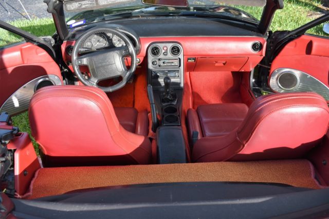 1993 Black Mazda MX-5 Miata Convertible