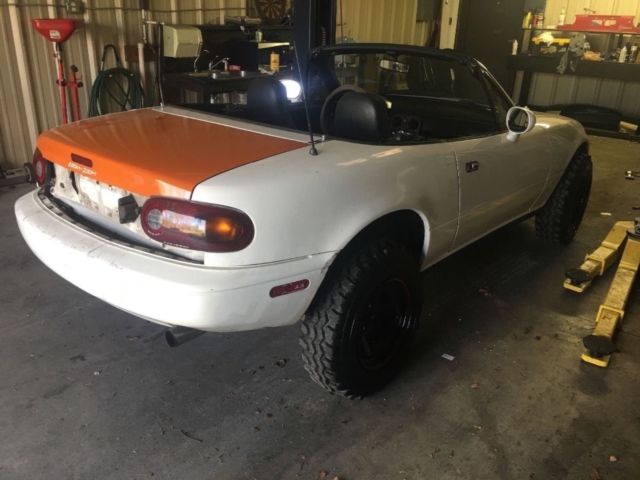 1993 Mazda MX-5 Miata Convertible