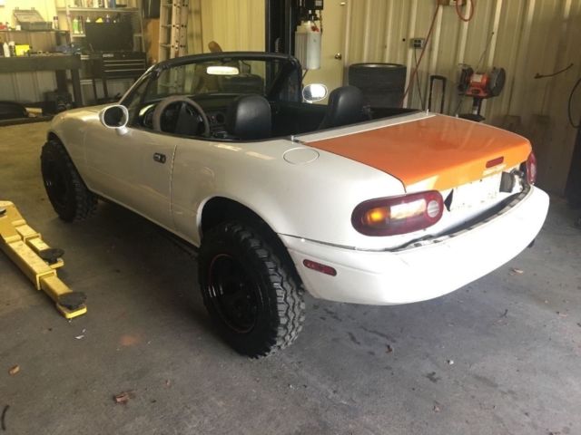 1993 Mazda MX-5 Miata Convertible