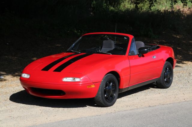1993 Red Mazda MX-5 Miata Convertible