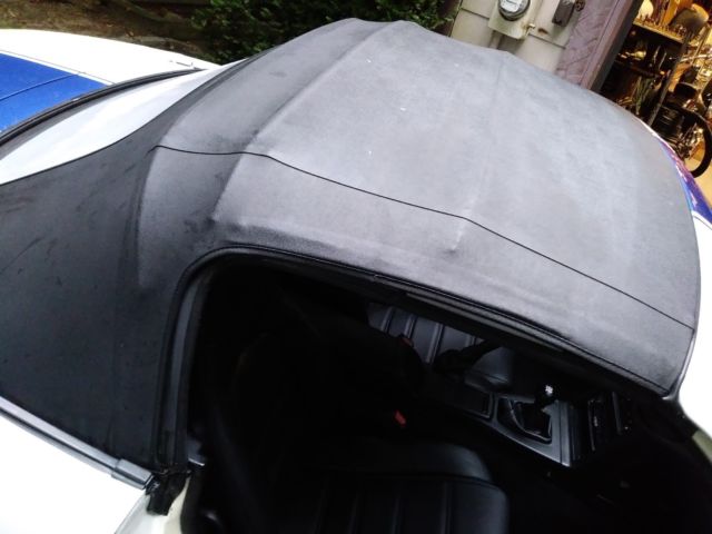 1993 White/Blue Mazda MX-5 Miata Convertible