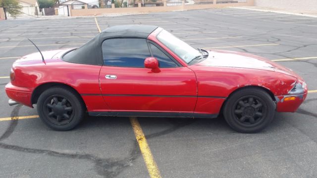 1993 Red Mazda MX-5 Miata Convertible