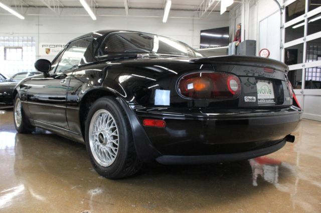1993 Black Mazda MX-5 Miata LE, blk/red, 79k