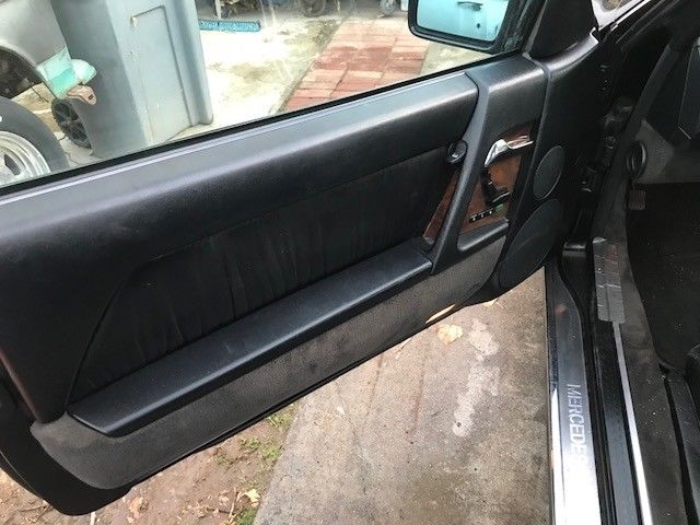 1993 Black Mercedes-Benz SL-Class Convertible