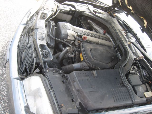 1993 Black Mercedes-Benz 300-Series Sedan