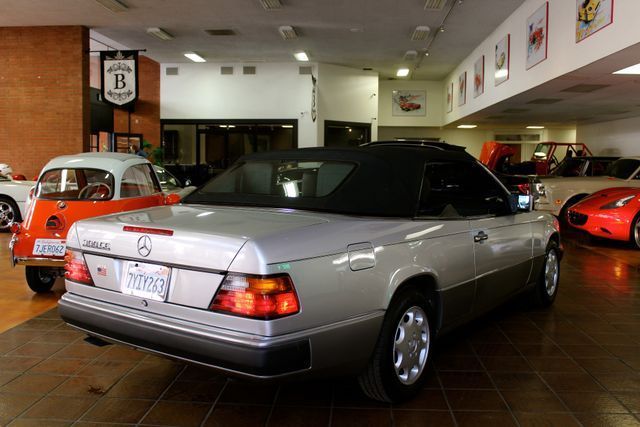 1993 Gray Mercedes-Benz 300-Series Convertible