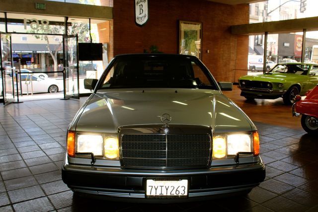 1993 Gray Mercedes-Benz 300-Series Convertible