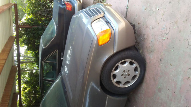1993 Brown Mercedes-Benz 600-Series Coupe
