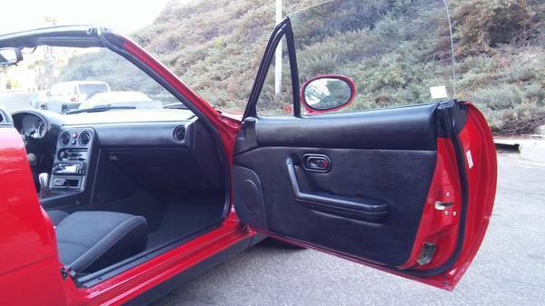 1993 Red Mazda MX-5 Miata Convertible