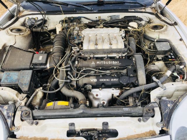 1993 White Mitsubishi 3000GT Coupe