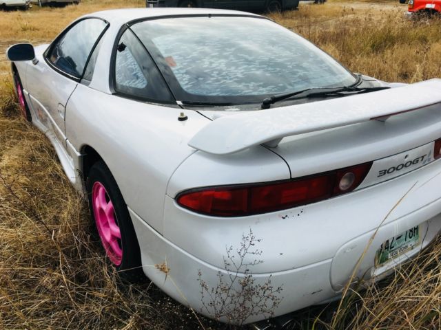 1993 White Mitsubishi 3000GT Coupe