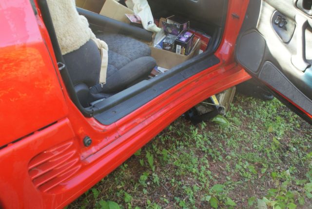 1993 grey Mitsubishi 3000GT Hatchback