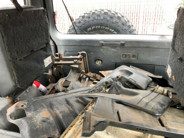 1993 Red Mitsubishi Montero