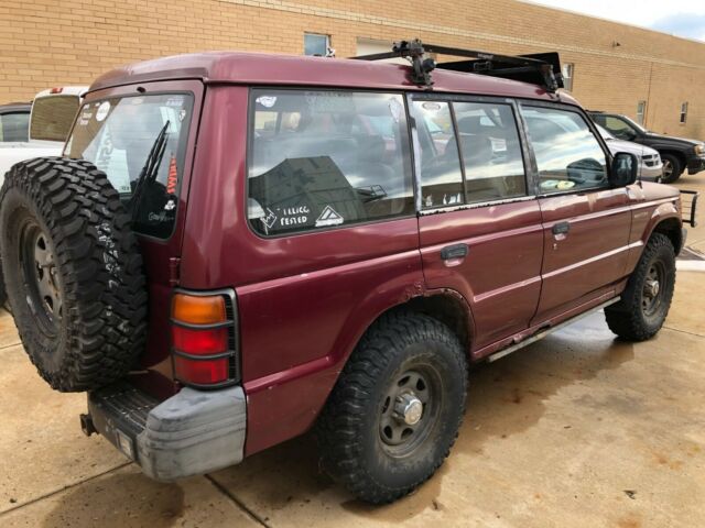 1993 Red Mitsubishi Montero