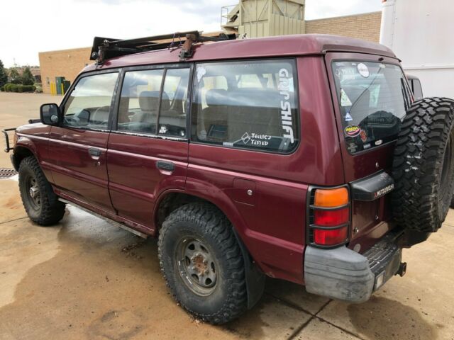 1993 Red Mitsubishi Montero