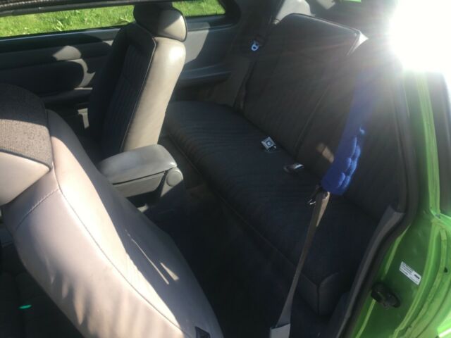 1993 Green Ford Mustang