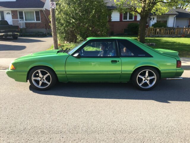 1993 Green Ford Mustang