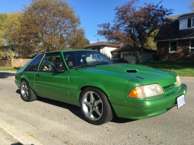 1993 Green Ford Mustang