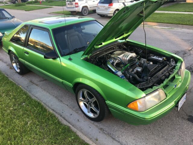 1993 Green Ford Mustang