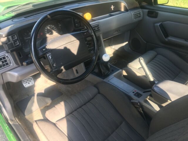 1993 Green Ford Mustang