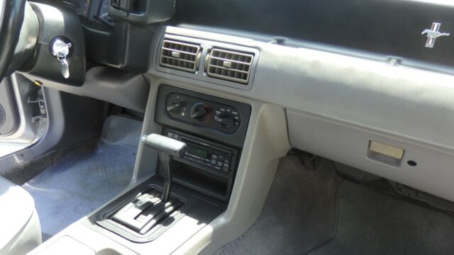 1993 Silver Metallic Ford Mustang Sedan