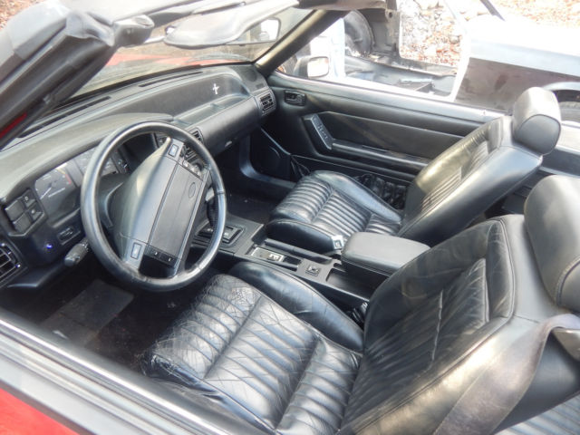 1993 Vibrant White Ford Mustang Convertible