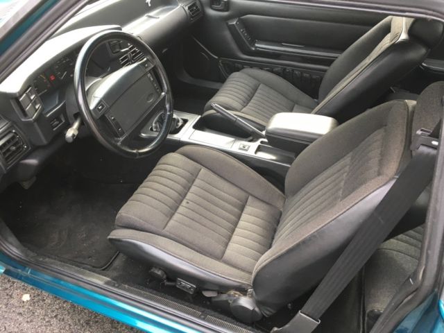 1993 Reef blue Ford Mustang