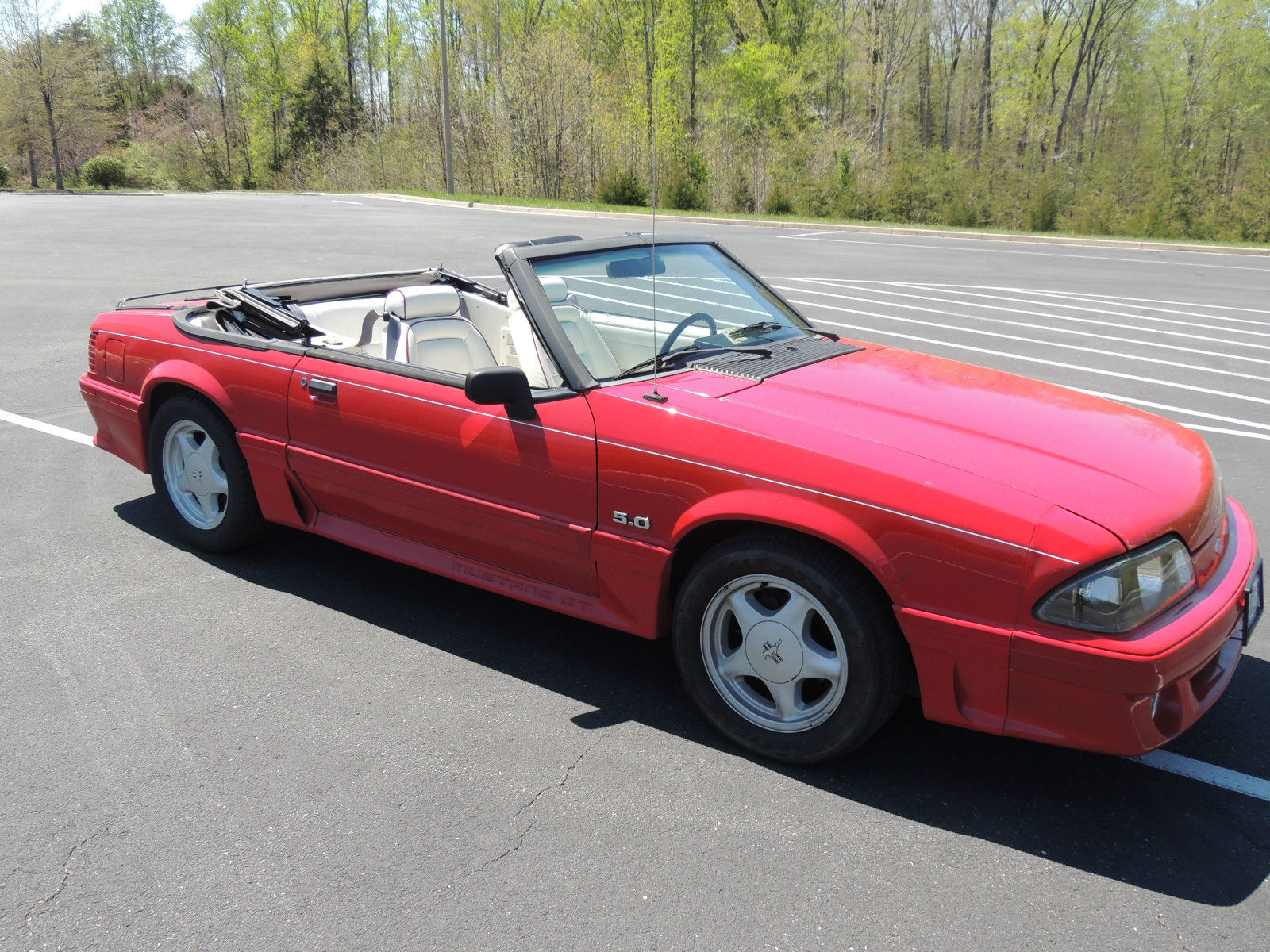 1993 Red Ford Mustang