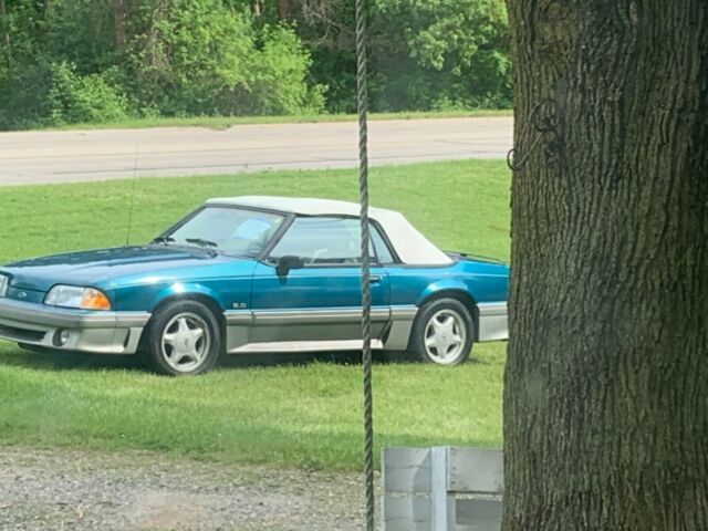 1993 Reef blue Ford Mustang Convertible