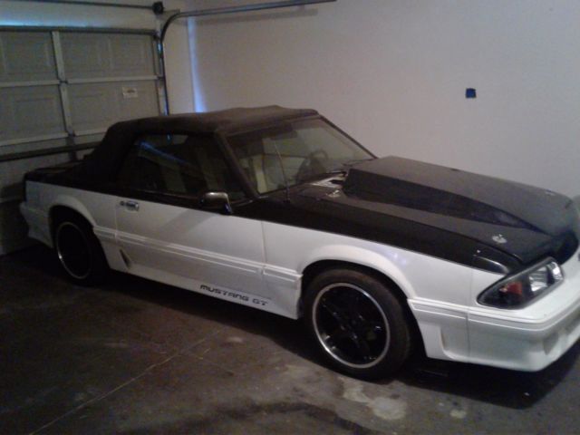 1993 White and Black Ford Mustang Convertible