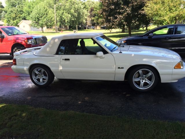 1993 White Ford Mustang Convertible