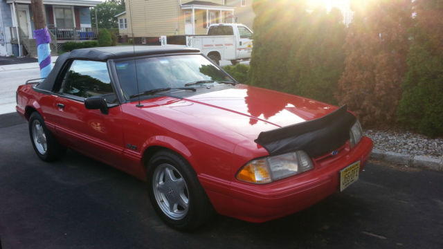1993 Red Ford Mustang