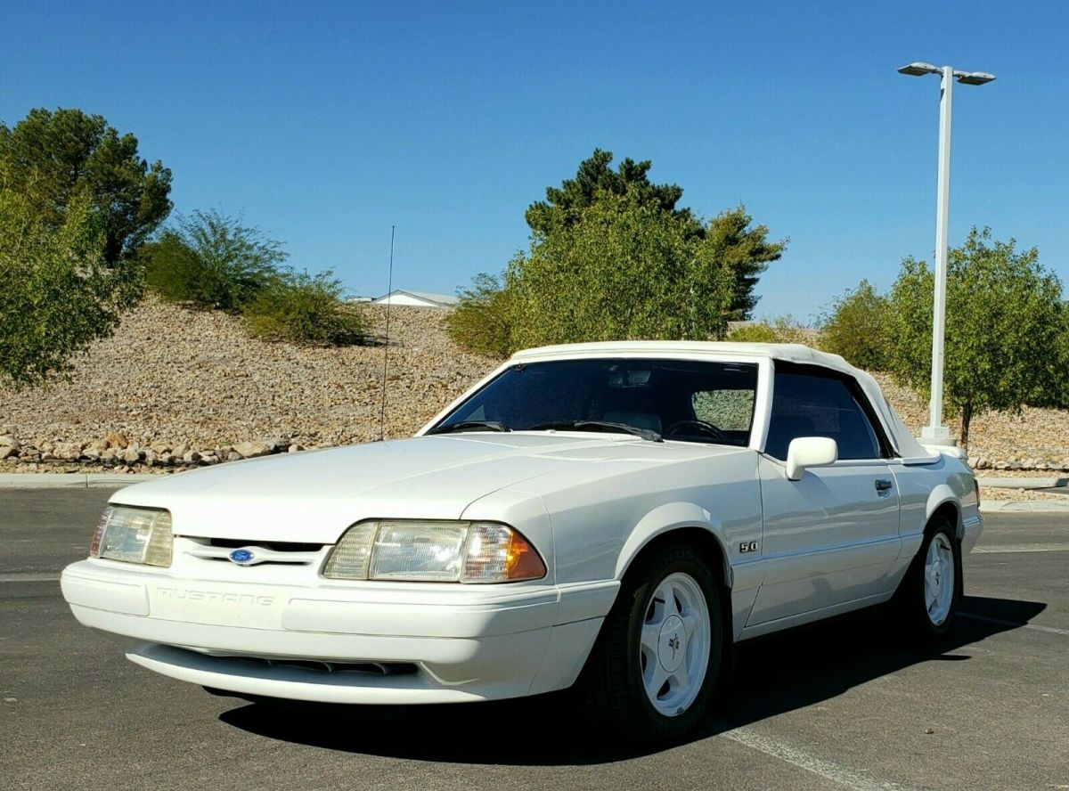1993 Ford Mustang Convertible