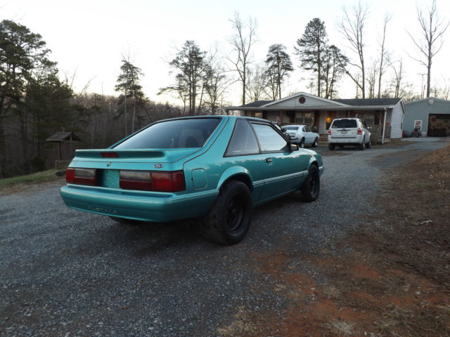 1993 Green Ford Mustang