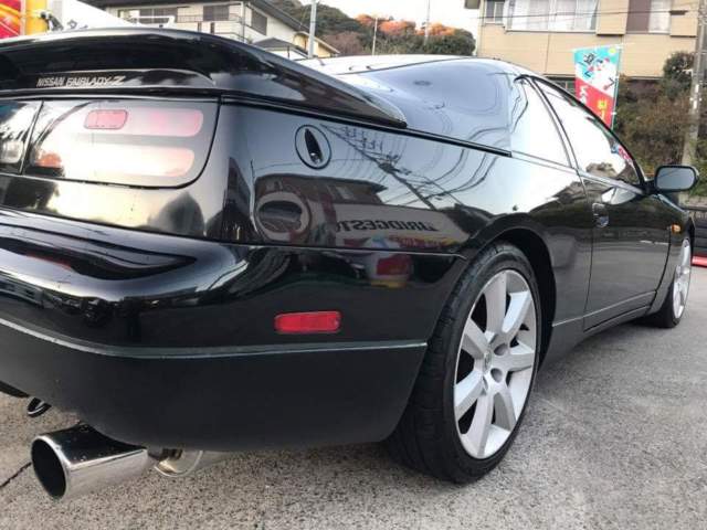 1993 Black Nissan 300ZX Coupe