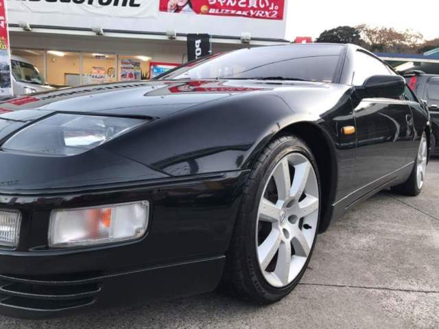 1993 Black Nissan 300ZX Coupe