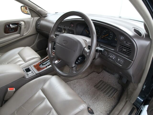 1993 Green Nissan Infiniti Q45 Sedan