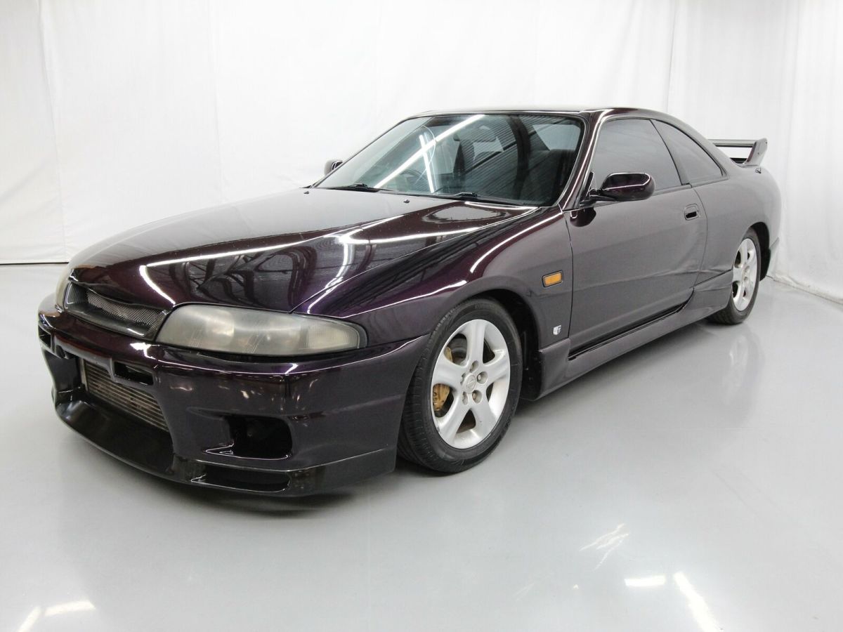 1993 Purple Nissan Skyline Coupe