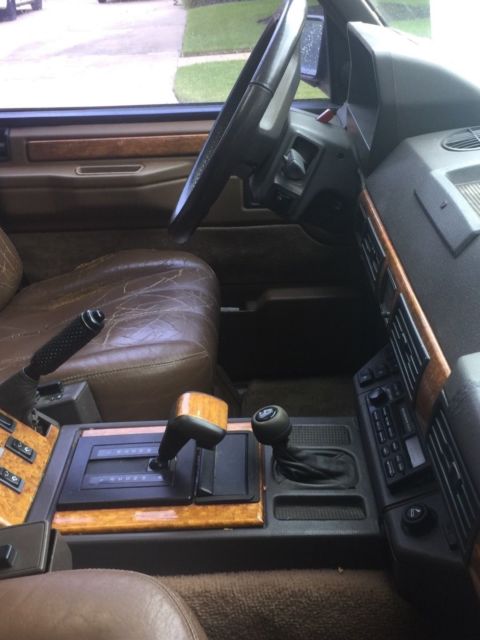 1993 Black Land Rover Range Rover