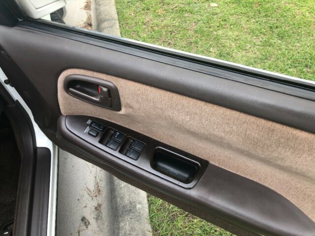 1993 White Toyota Mark II Sedan