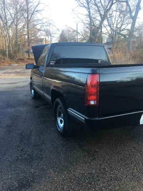 1993 Black Chevrolet C/K Pickup 1500 pickup