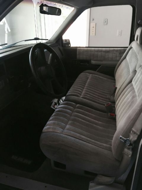 1993 Black Chevrolet C/K Pickup 1500 Standard Cab Pickup