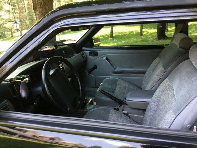 1993 Black Ford Mustang Coupe