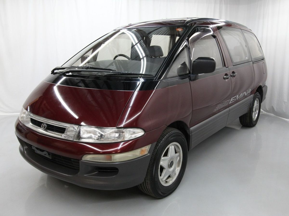 1993 Red Toyota Estima Van