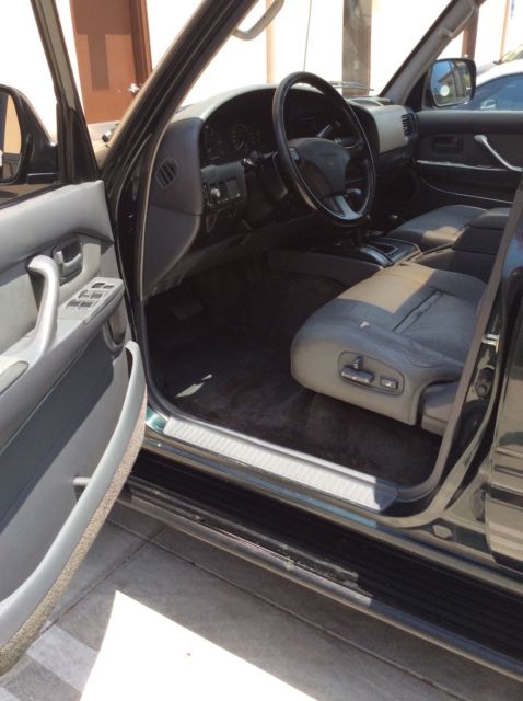 1993 Green Toyota Land Cruiser SUV