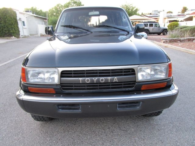 1993 Green Toyota Land Cruiser SUV