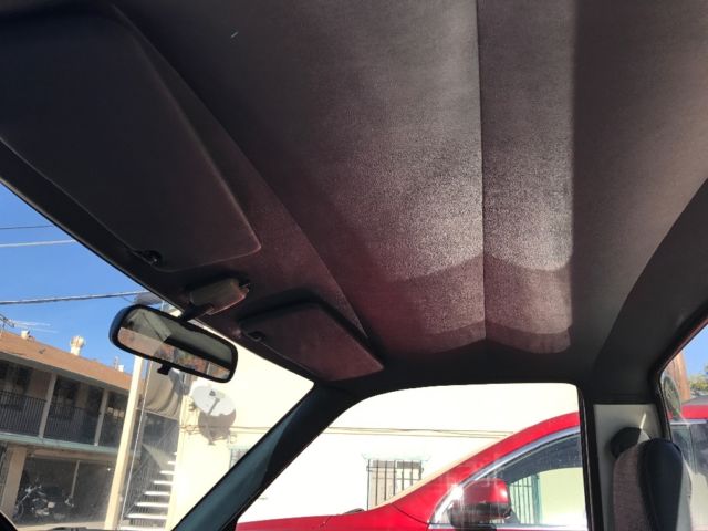 1993 White Toyota Pickup Standard Cab Pickup