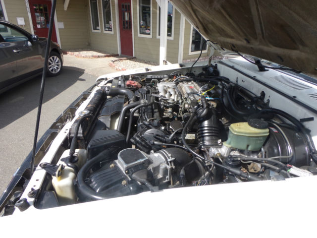 1993 WHITE Toyota SR5 PICK UP Extended Cab Pickup